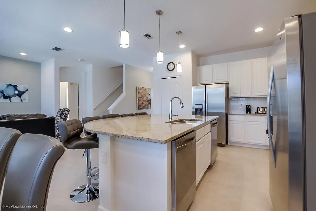 5204Oba Amazing 8 Bedroom 5 Bathroom Davenport Villa
