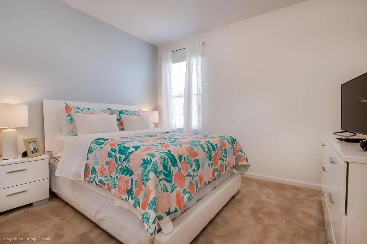 5204Oba Amazing 8 Bedroom 5 Bathroom Davenport 0*,  United States