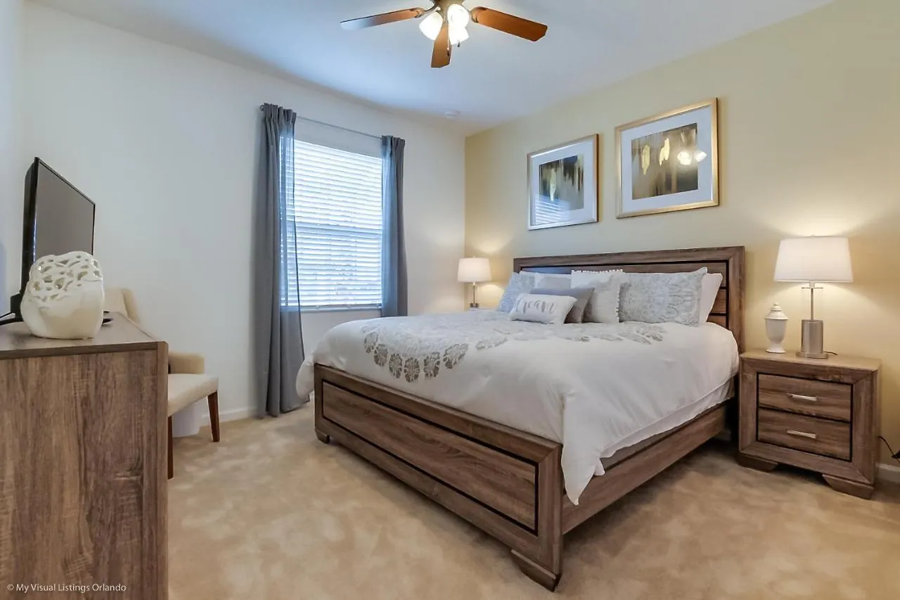 5204Oba Amazing 8 Bedroom 5 Bathroom Davenport